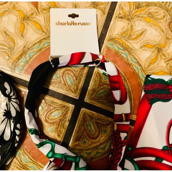 🎁Bundle of Two flowy headbands - Picture 2 of 2